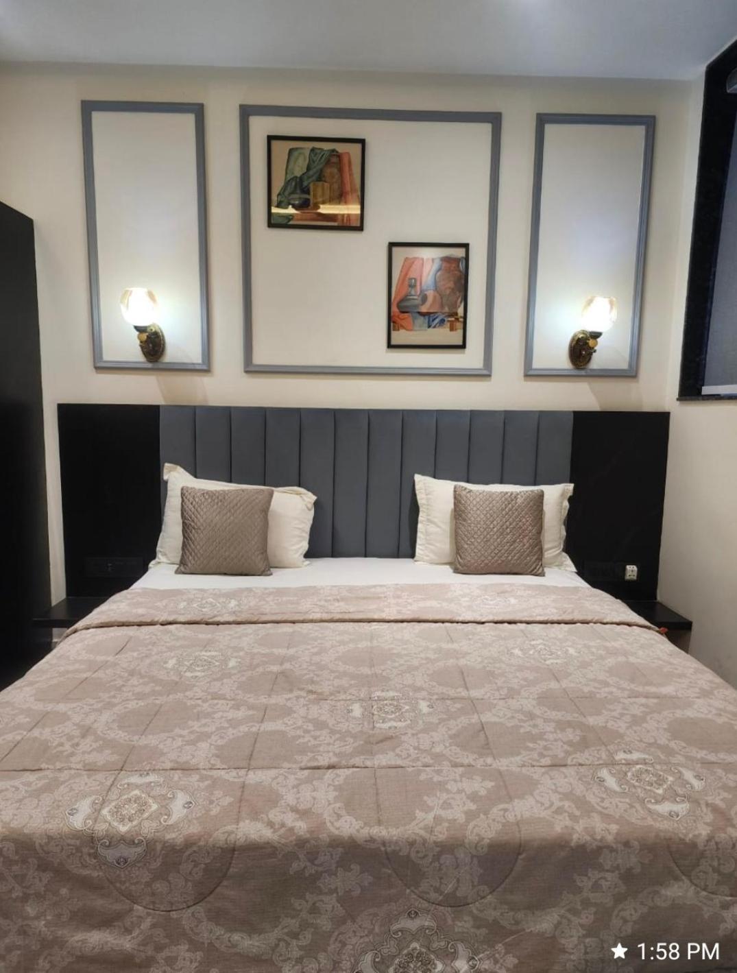 Khas Mahal Homestay Agra  Buitenkant foto