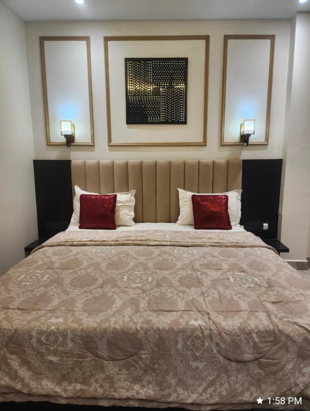 Khas Mahal Homestay Agra  Buitenkant foto